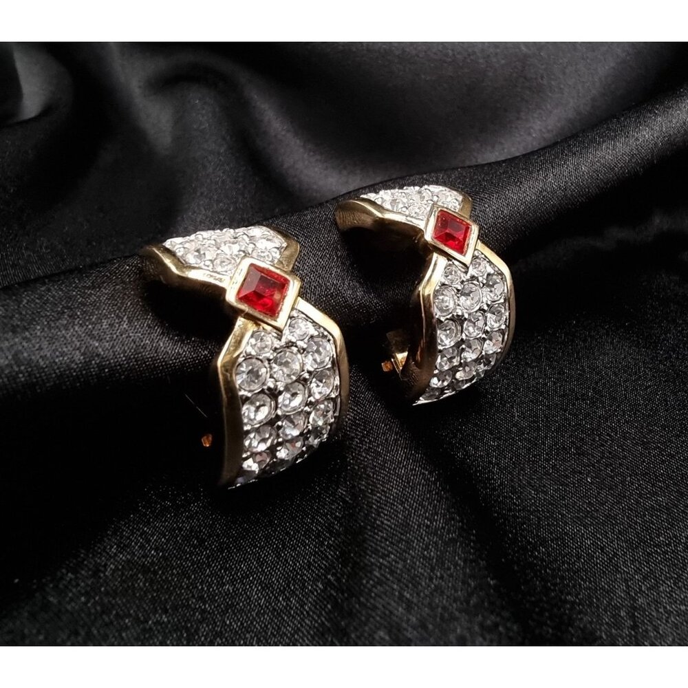 Rare Find Vintage Swarovski Clip-On Earrings With Red & Clear Crystals